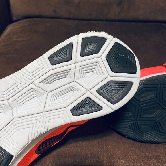 Excellent condition Nike zoom fly racing flats Crimson Red 10 Womens US 42 EUR - Picture 8 of 8